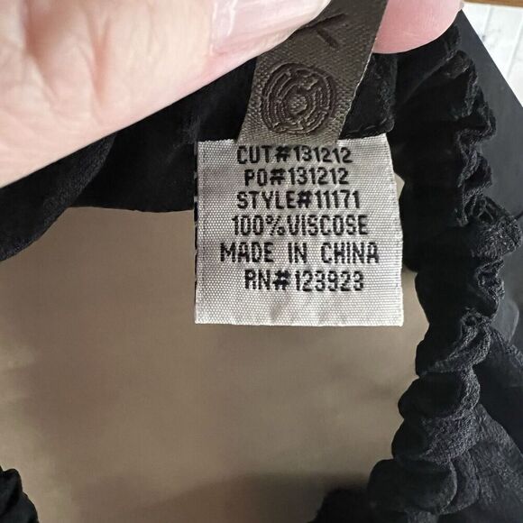 XCVI SZ M Womens Sheer Peasant Top Crochet Lace Boho Whimsigoth Fairy Grunge - Picture 8 of 9